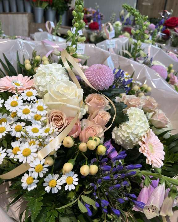 Bloemen shoppen in Breda? Kom langs bij tuincentrum Poppelaars!